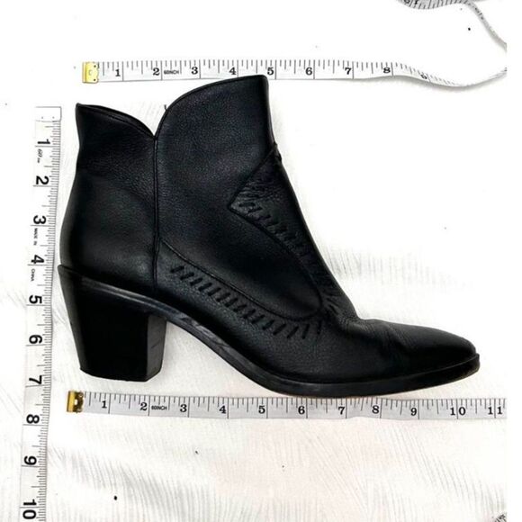 Rebecca Minkoff Lulu Black Leather Western Ankle Boots - Size 7.5 - Picture 5 of 8